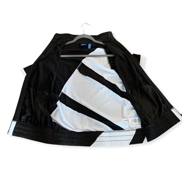 Adidas Shirt Sleeve Zip Up - Picture 3 of 8